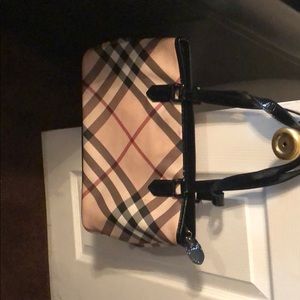 Burberry pocketbook